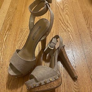 Shoe dazzle Alana studded platform heels